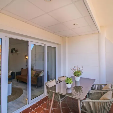 Bay-2 By Interhome * Calp